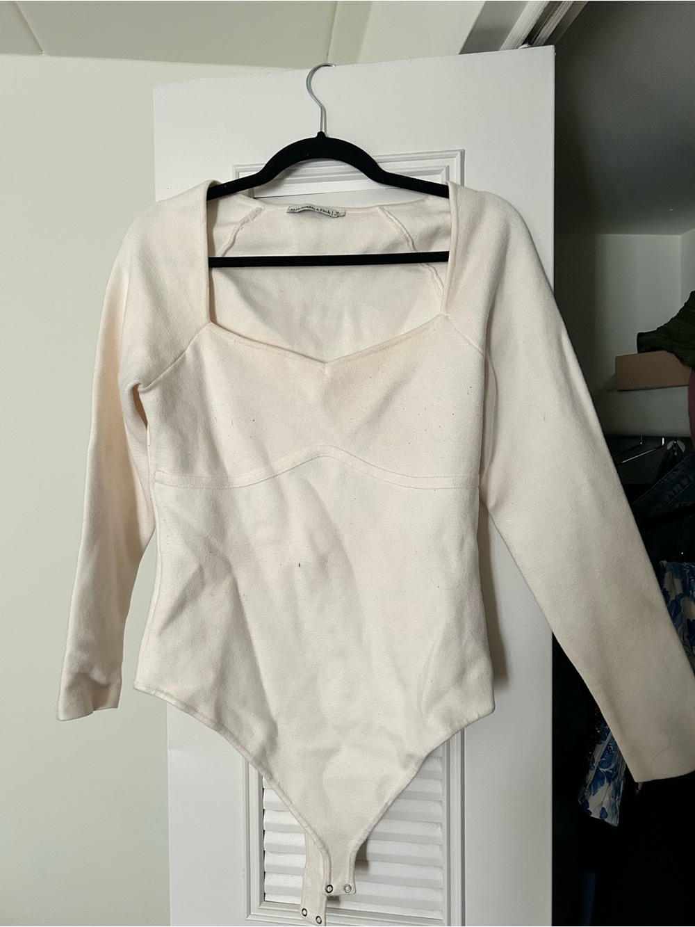 Abercrombie & Fitch Cream Long-Sleeve Square Neck Bodysuit
